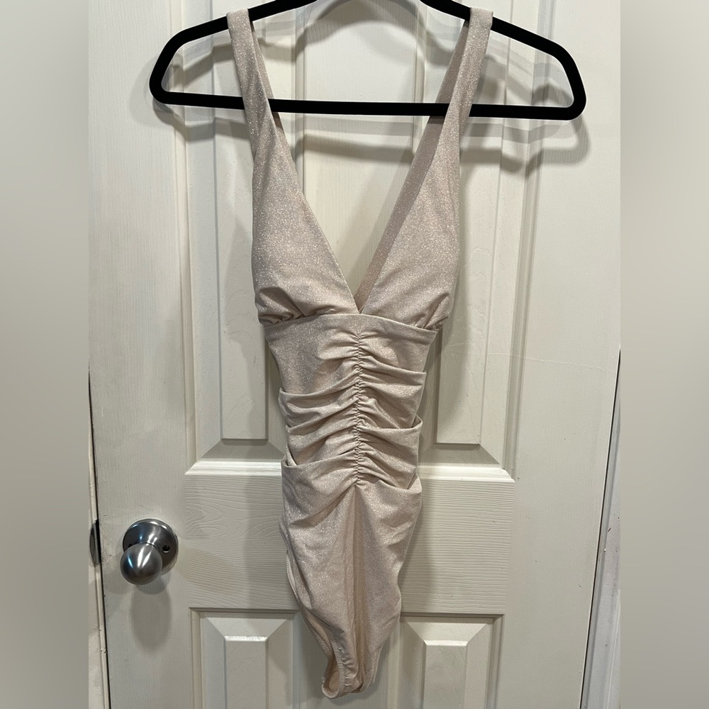 Shade & Shore Champagne Sparkle Ruched V-Neck Swimsuit Size M NWT